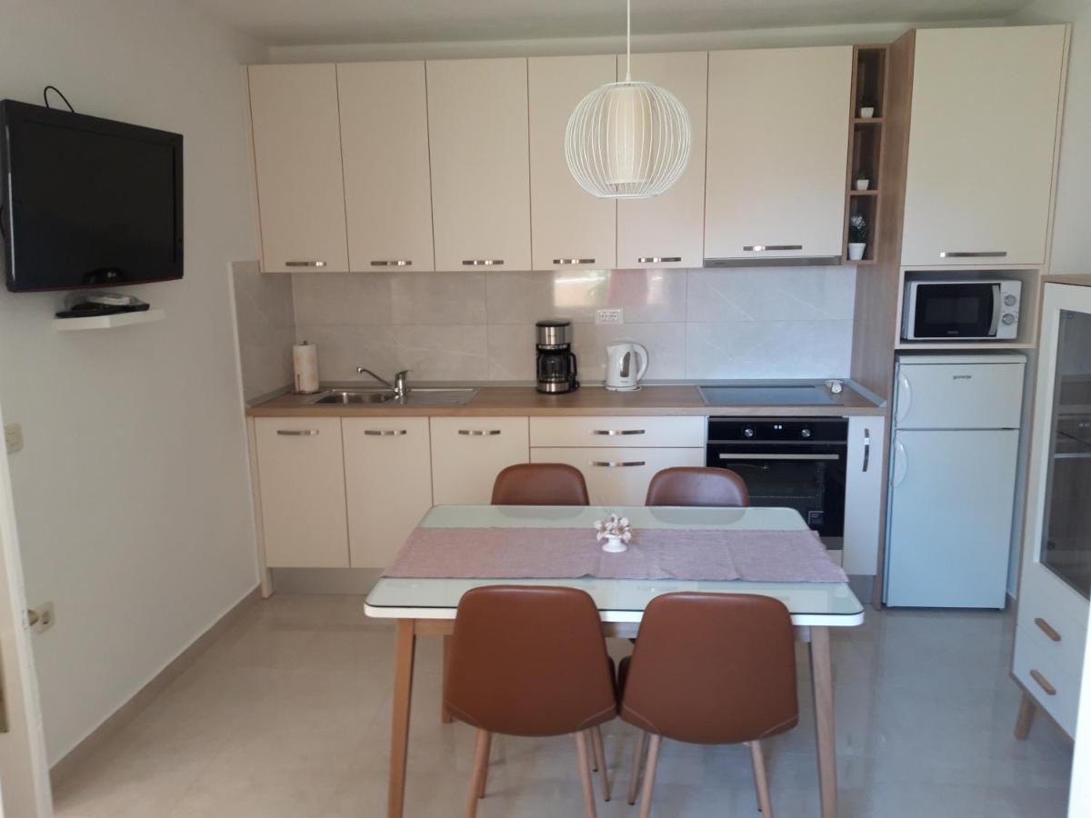 Apartments Smiljana Mucic 马卡尔斯卡 外观 照片