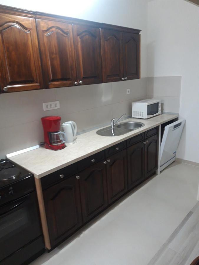 Apartments Smiljana Mucic 马卡尔斯卡 外观 照片